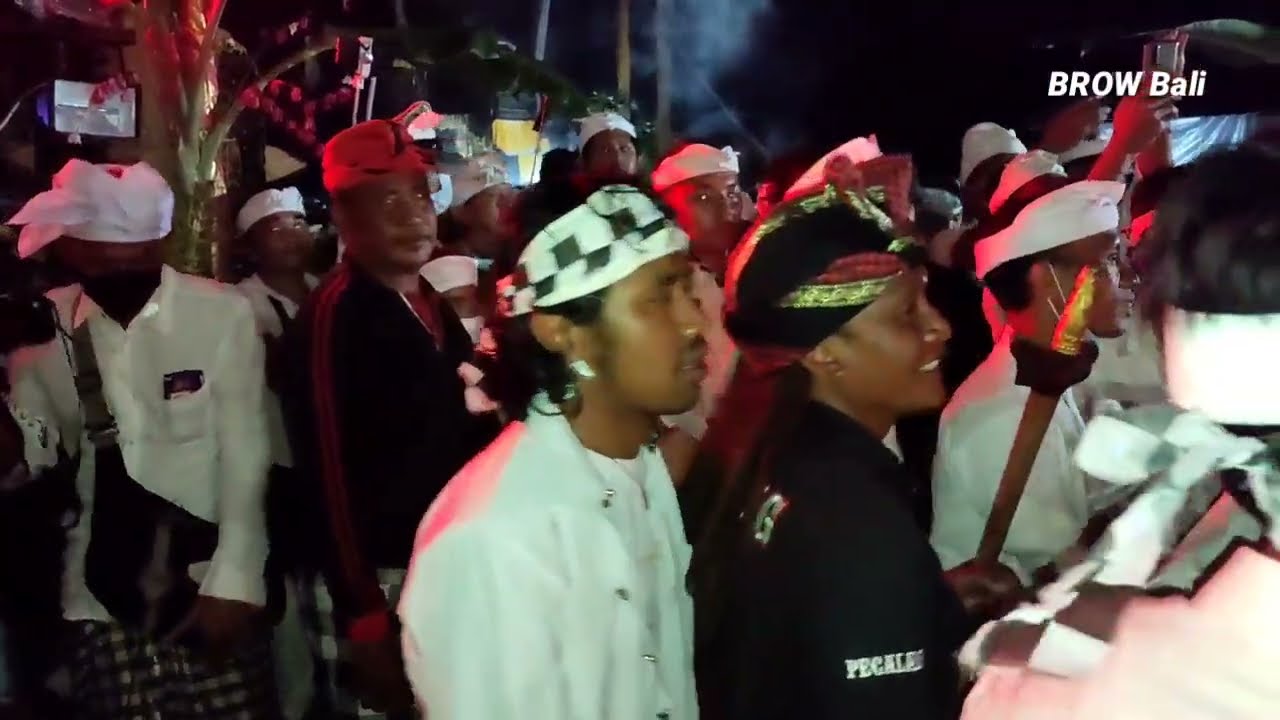 WATANGAN PURA DALEM KULU TAMPAKSIRING II LIAK SUKAK GAK BERANI DEKAT II LIAK ATUR KARAK