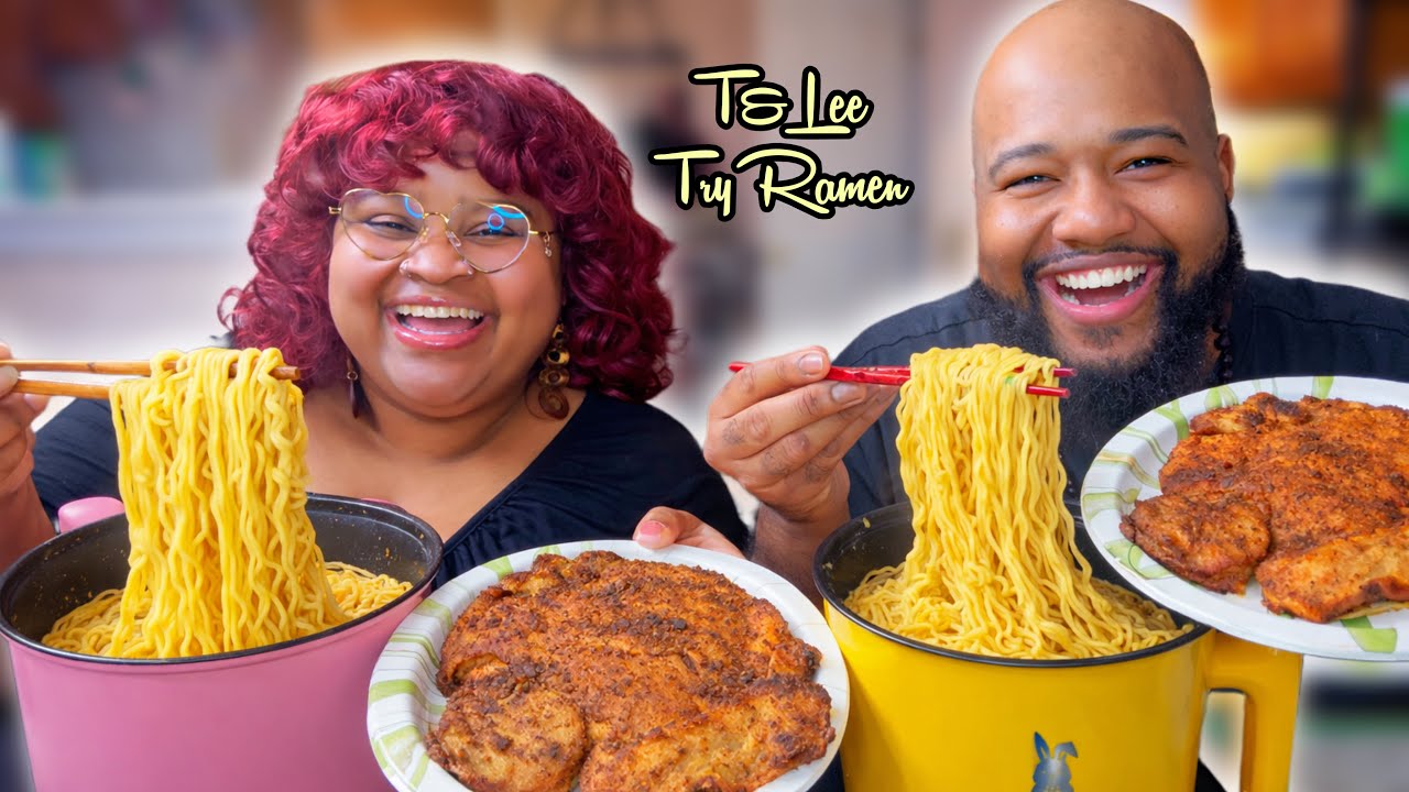 Мукбанг из лапши Samyan Ramen и остатков свиных отбивных! T&LEETV