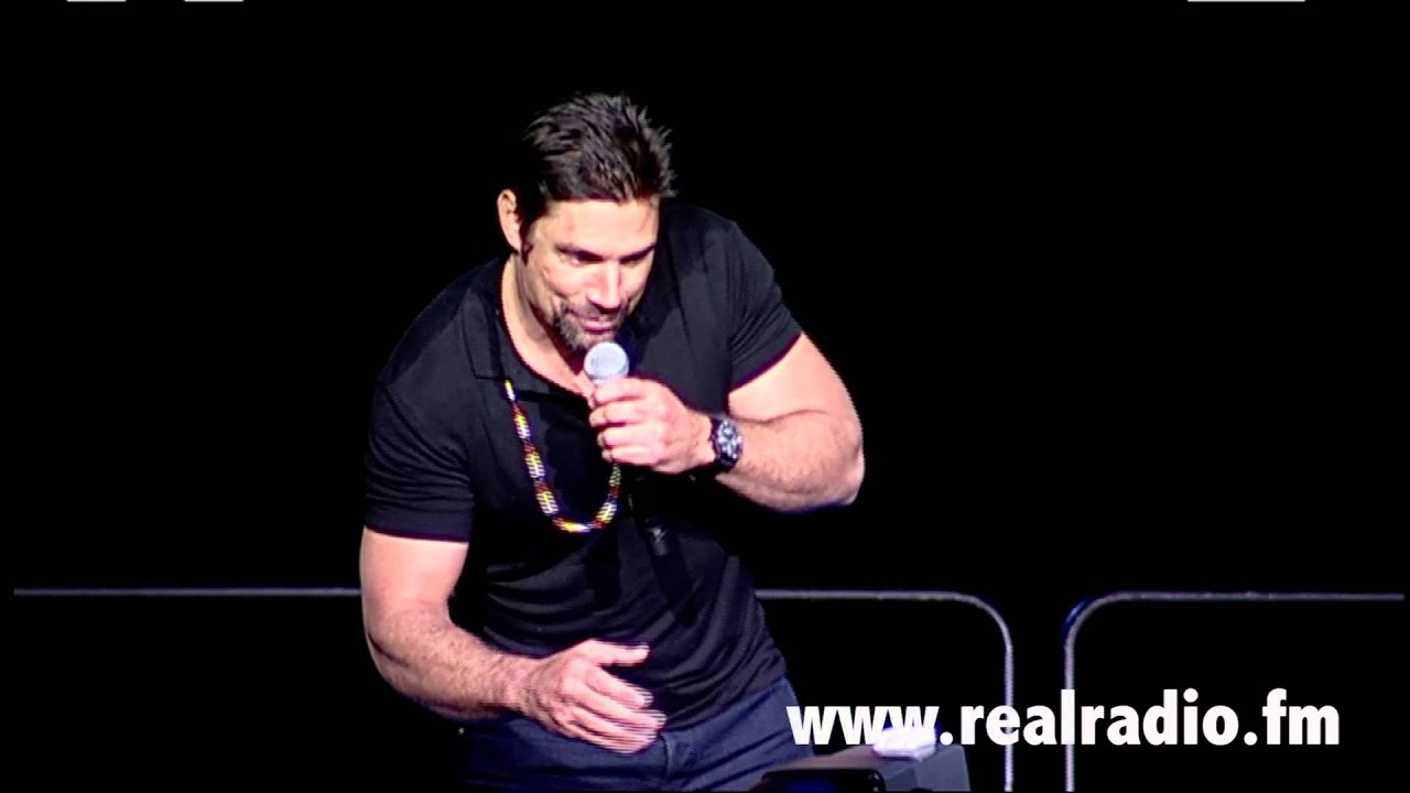 MegaCon 2014 Q&A with Manu Bennett - Real Radio 104.1