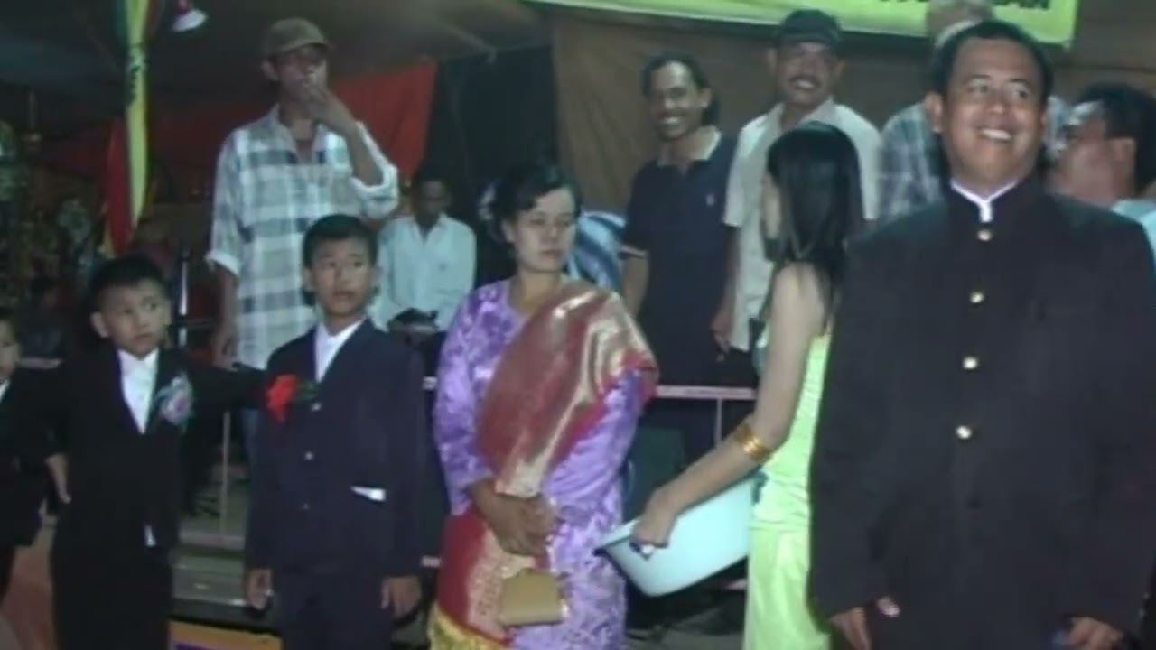 Acarah Adat Sumbangsi Waktu duluh,, Tahun 2007. Di Desa Keban,