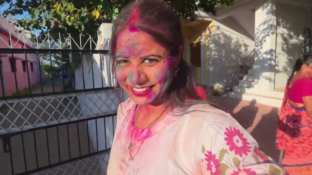 धूम धाम से खेली इस बार की होली  || 😍