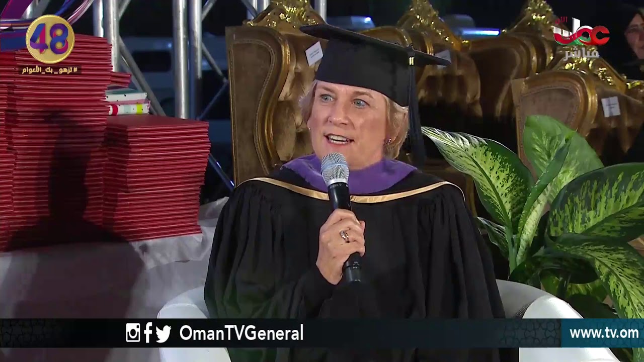 تسجيل حفل تخريج طلبة #كلية_البريمي_الجامعية