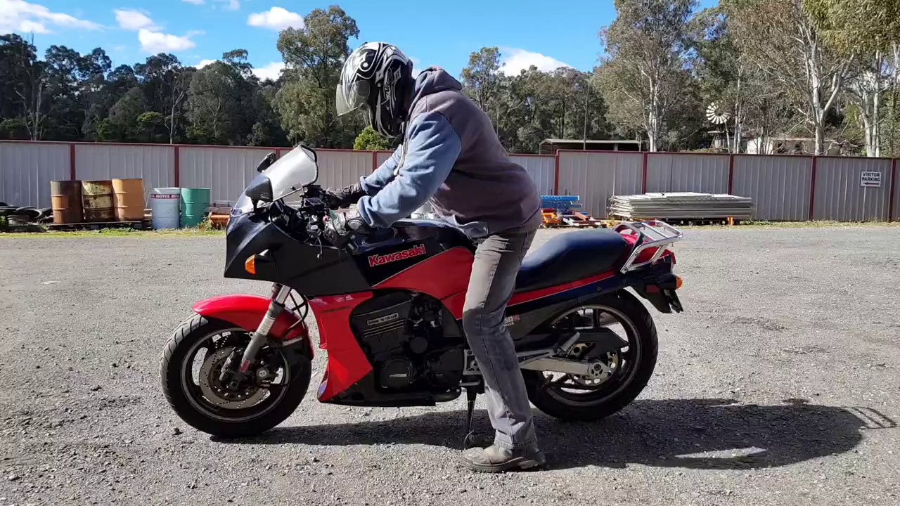 Kawasaki GPZ750R 1984