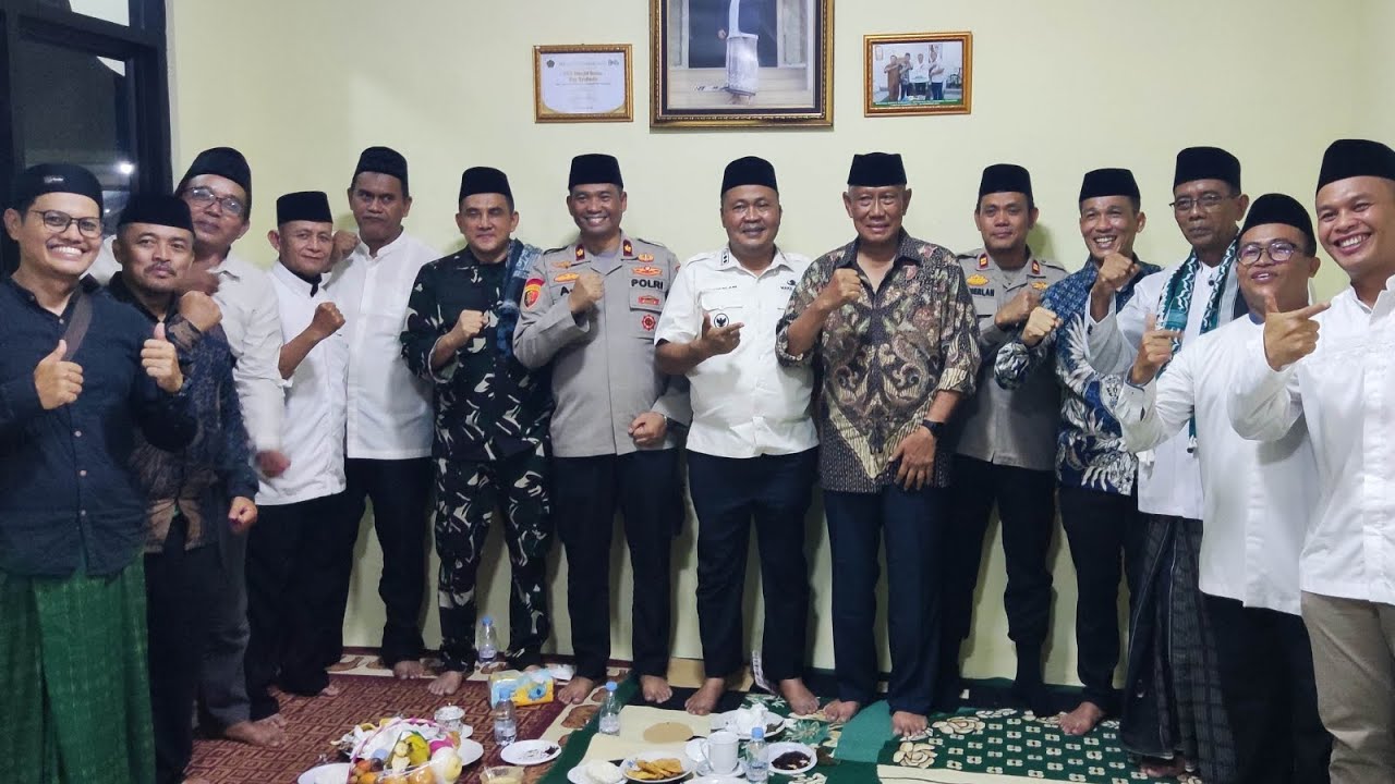 Tarawih Keliling di Cikampek Timur Bersama Wakil Bupati Karawang 