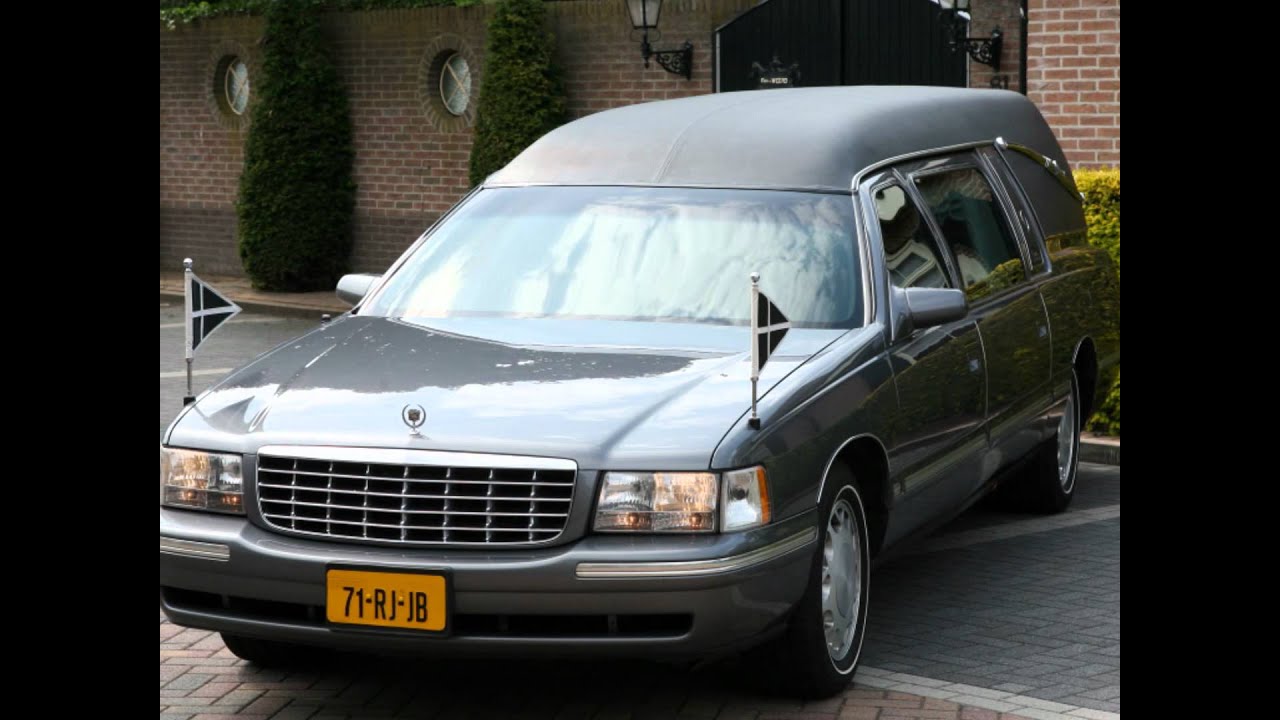 Van de Weerd Uitvaartzorg Ede - Rouwauto