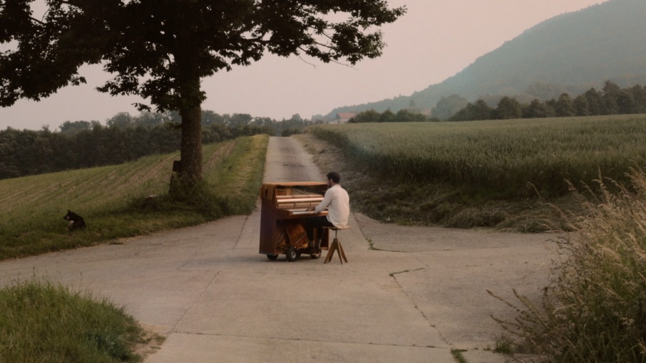 Nicholas Bamberger - The Walk Back Alone (Official Video)
