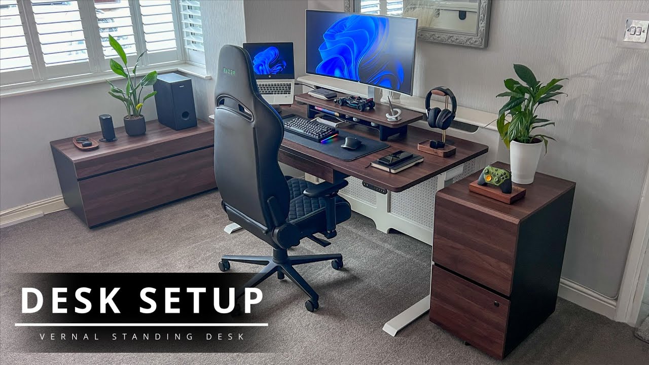 Лучшая конфигурация стола с конструкцией Vernal Standing Desk — идеально подходит для работы из д...