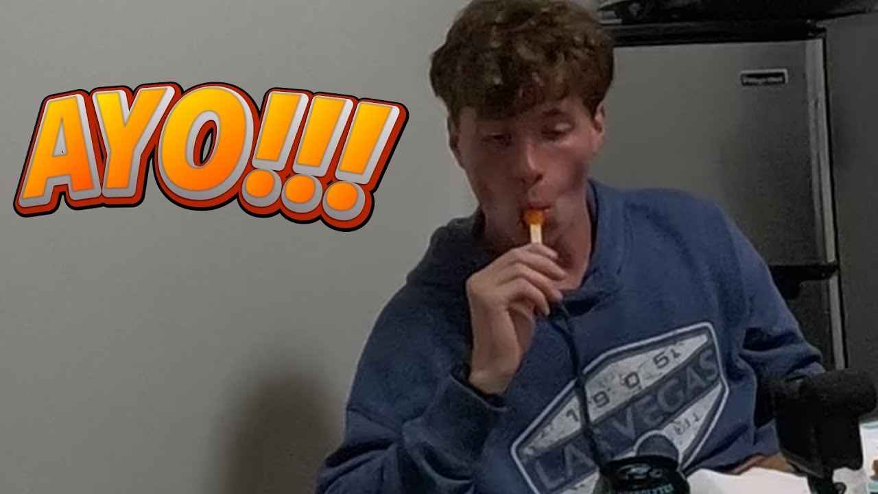 Kyle Sucking On Popsicles