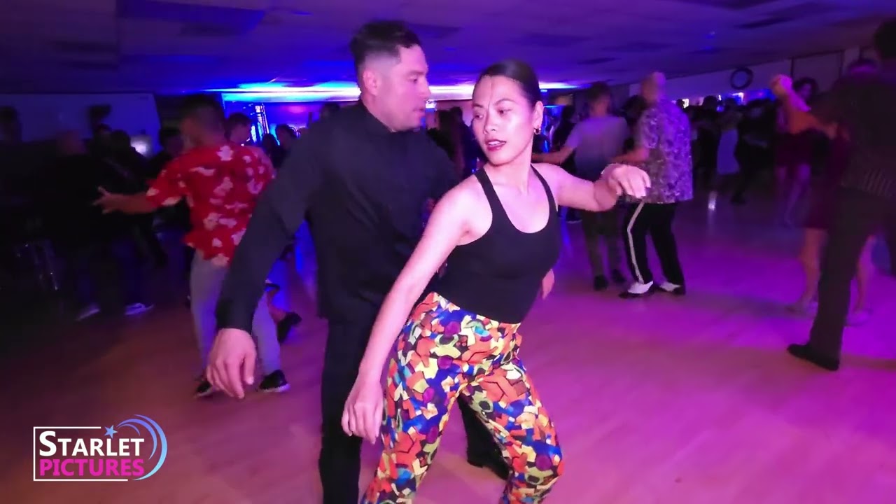 On2 Salsa Dancing - Eder Ivan & Xiun| Mambo Social | Dance Scene