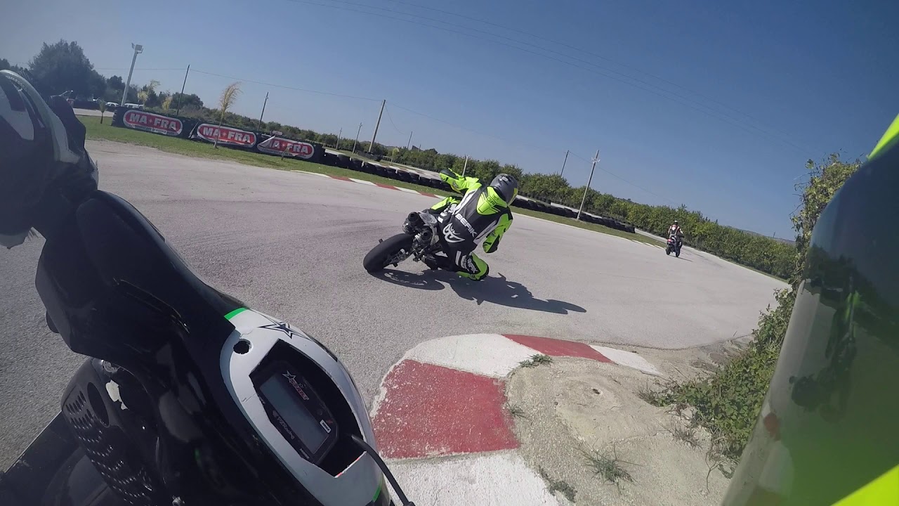 Alessandro Ruta full gas al Circuito Kartodromo di Avola.
