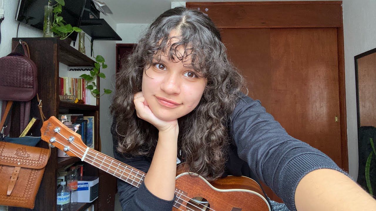 Ojitos Lindos - Bad Bunny (ukulele cover)