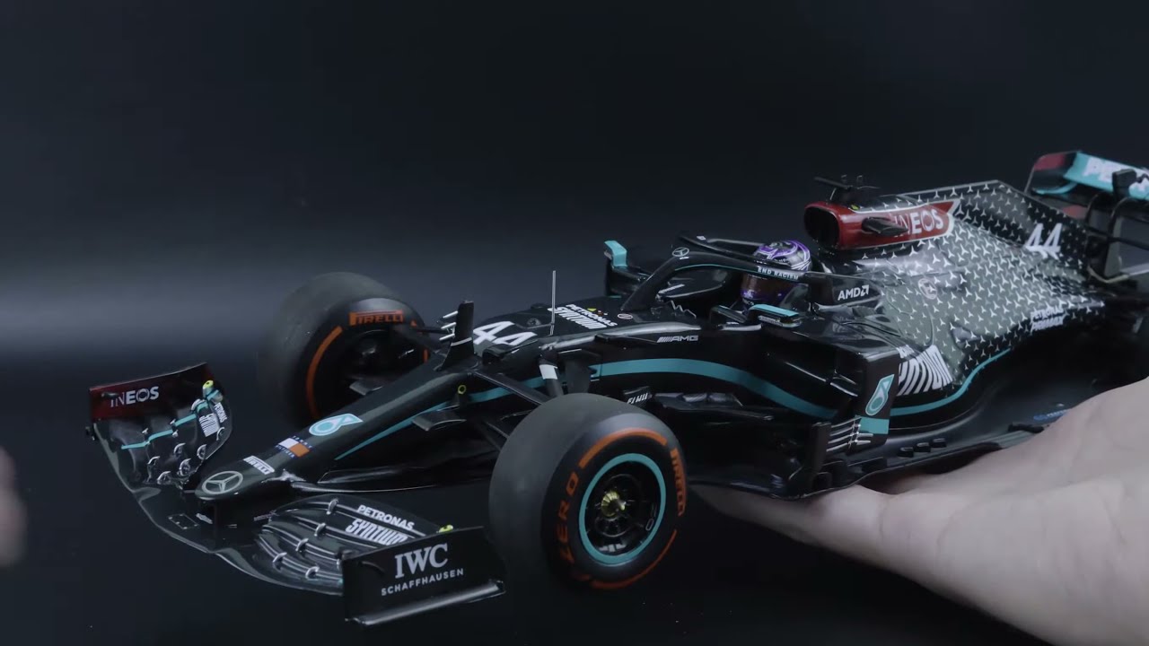 1/18 Lewis Hamilton W11 EQ Power+ Mercedes-AMG F1 Minichamps 7th Championship 2020 Tittle