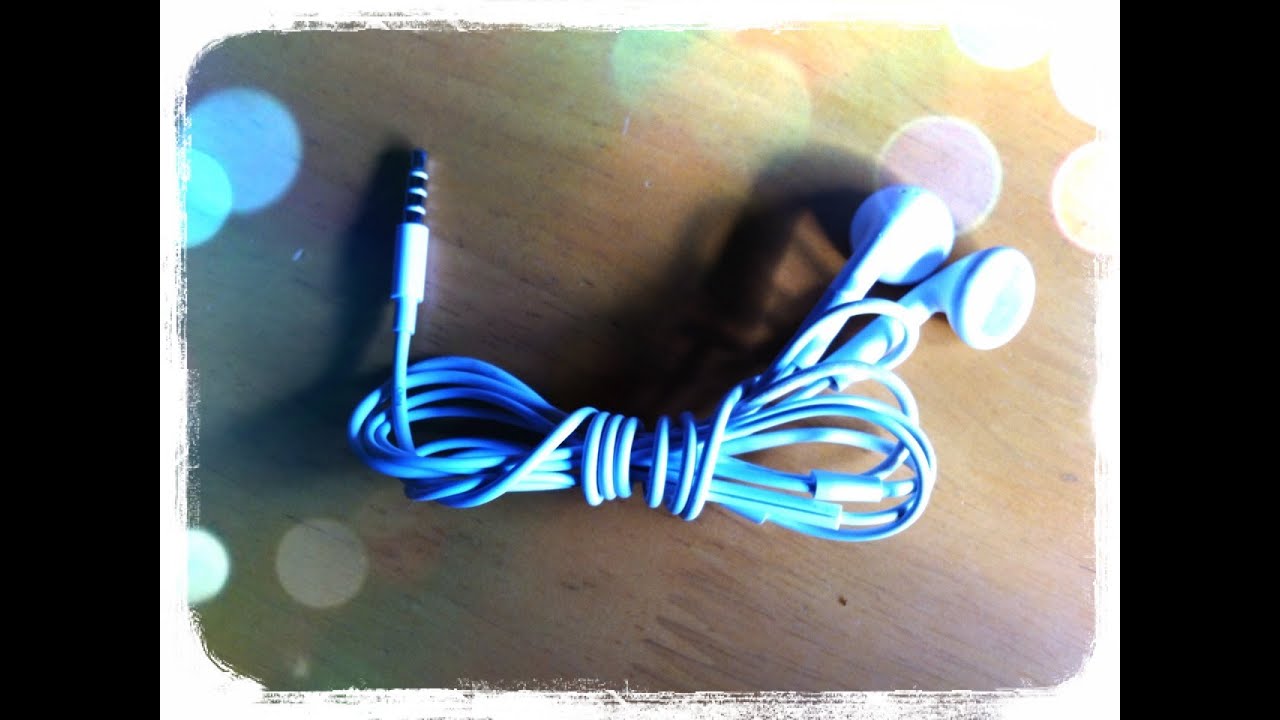 How to Fold Your Earbuds Neatly and Untangled DIY