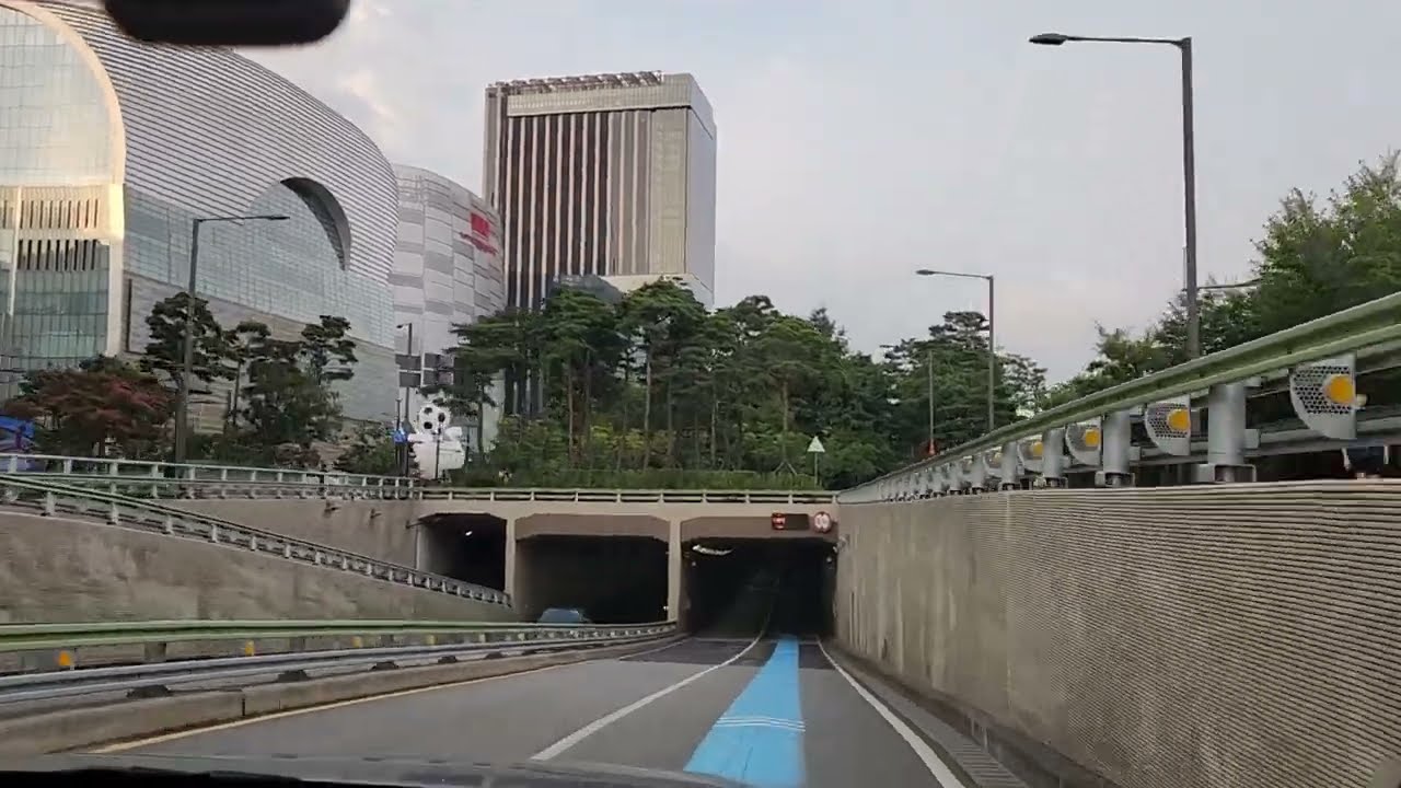 잠실 롯데월드몰주차장 롯데타워몰주차장 롯데아쿠아리움주차장 잠실롯데타워주차장 잠실롯데타워몰에비뉴엘주차장 석촌호수옆길