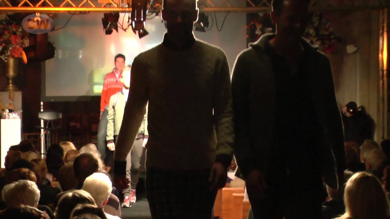 Grote modeshow in de Jacobskerk