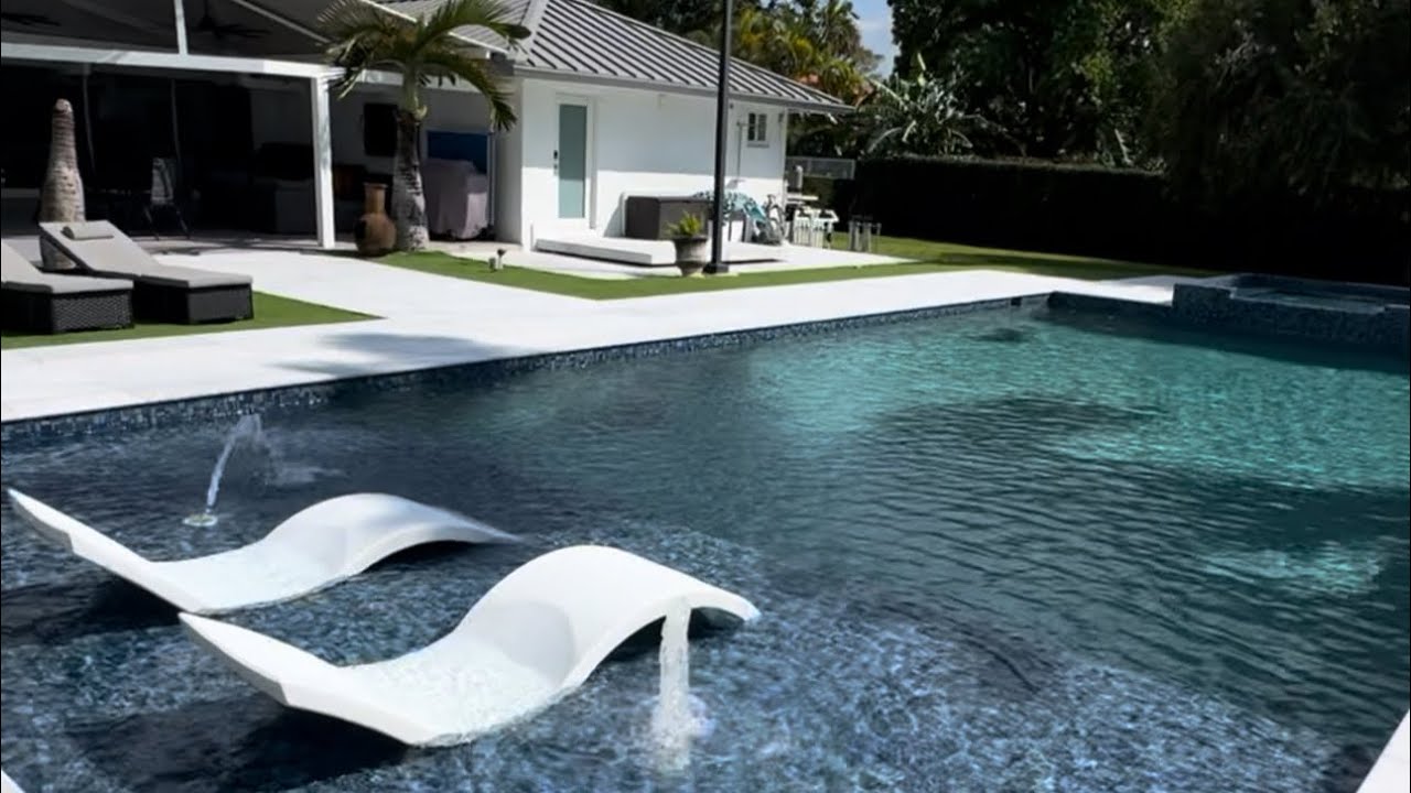 #LujoEnMiami #LuxuryLiving #Mansi&oacute;nMiami #MiamiLuxuryHome  #LuxuryEstate #ReelViral #InversionMiami