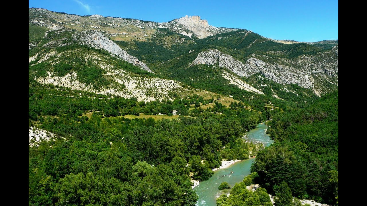 Bienvenue au camping Domaine Chasteuil Provence