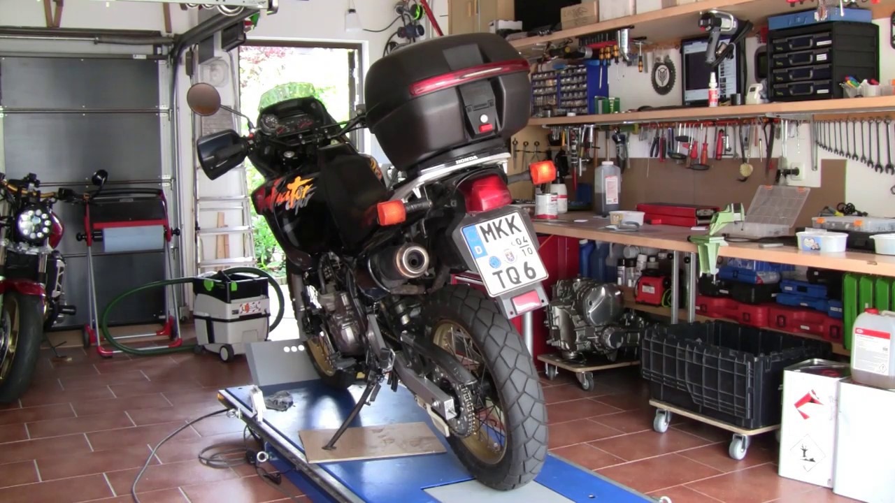 Honda NX650 Dominator -- Teil 9 -- Probefahrt und Anlassverhalten