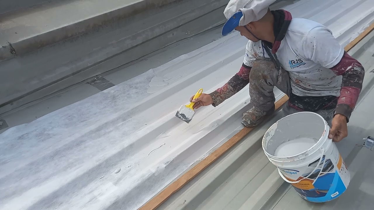 Impermeabilização de Telhado Metálico  com Borracha Liquida Elastimper