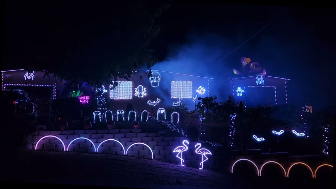 Noetzel Family Lightshow - Halloween 2025