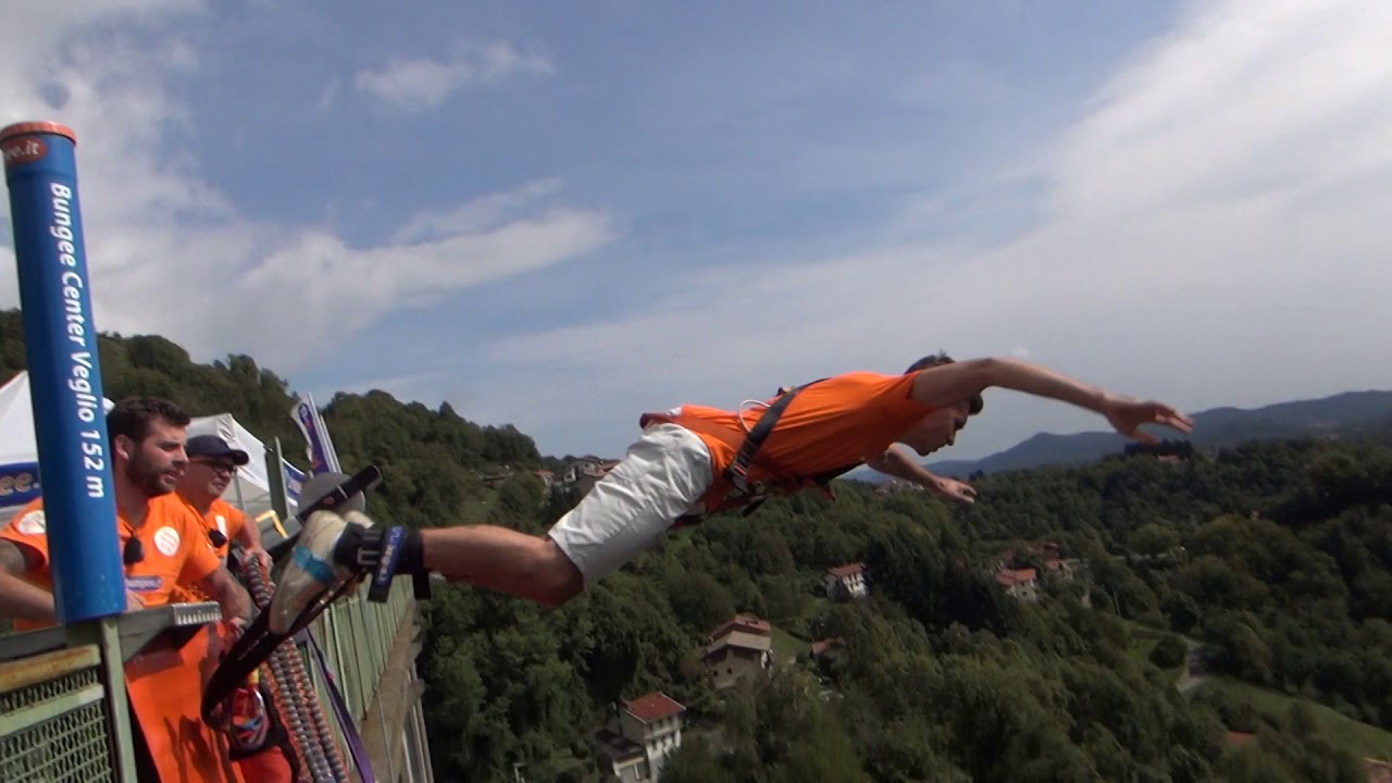 bungee jumping 13.09.2017 Veglio Italy