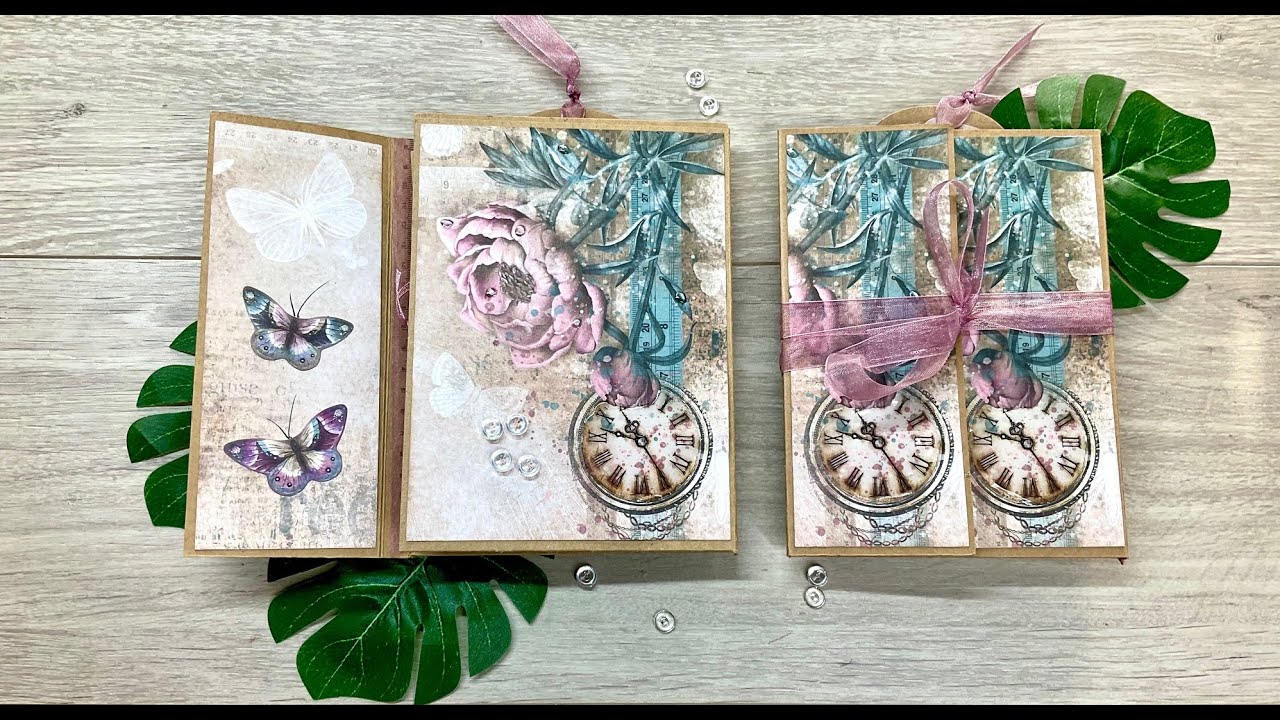 Booklet with 9 tags, 3 cards and 2 envelopes.