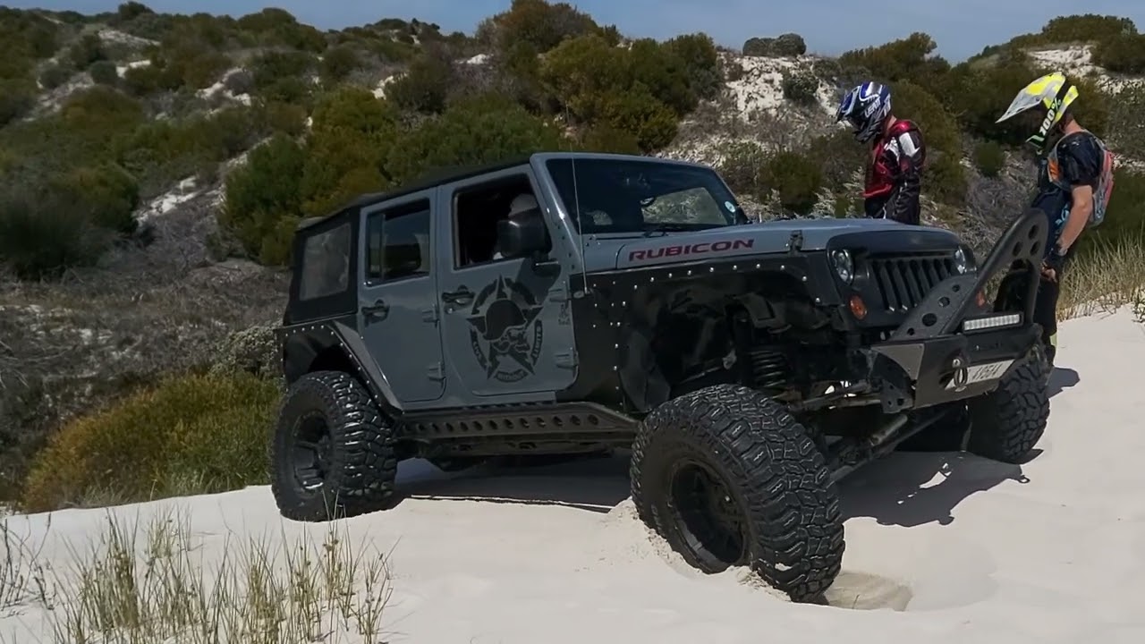 Atlantis Dunes 4x4 Fun in a Jeep Wrangler