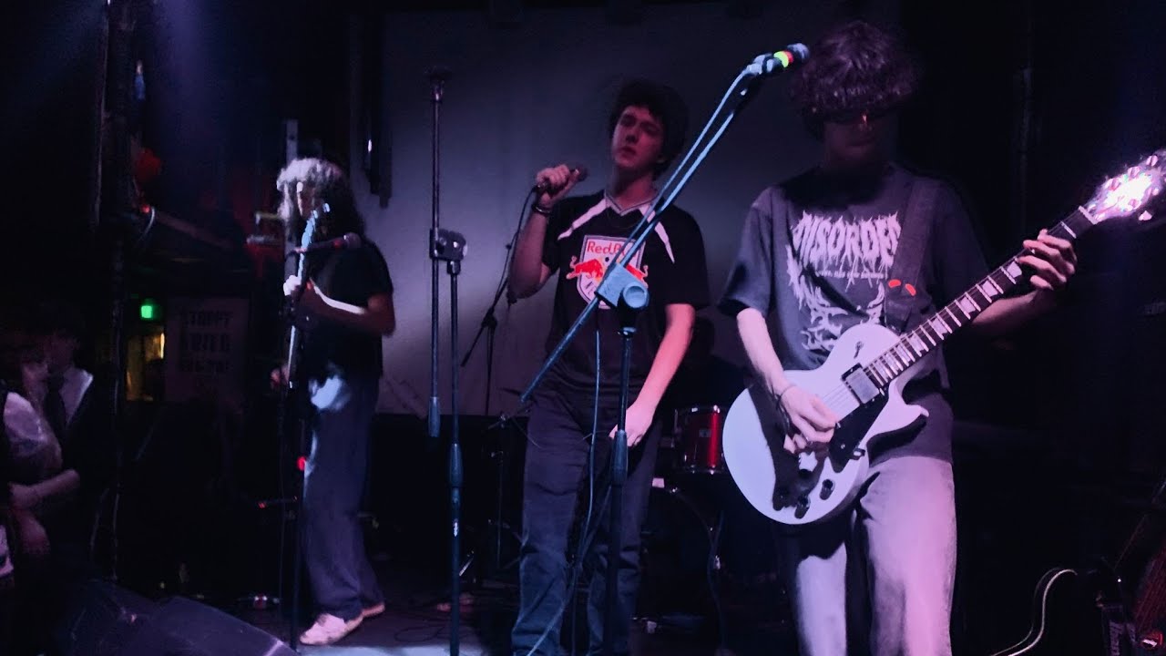 Man in the box - Alice in chains live cover at c.s.o. Morion - Delayd