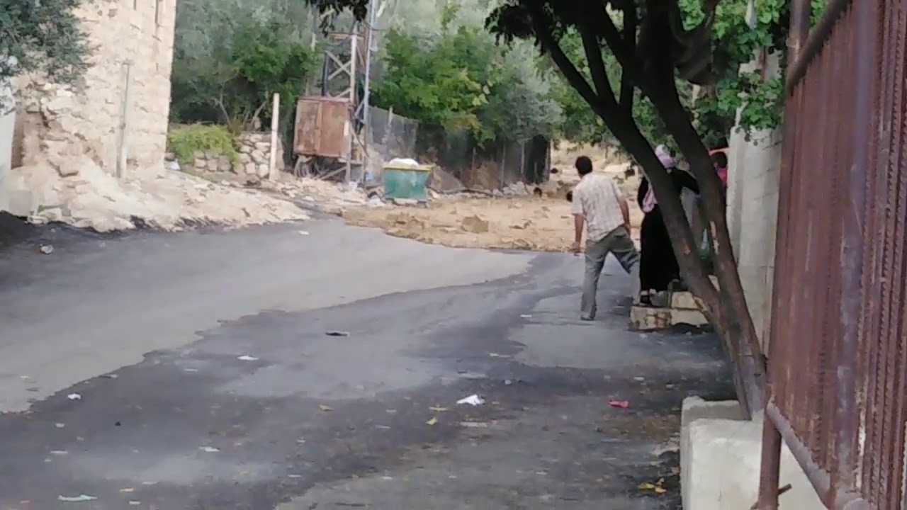 لحظة قدوم السيل في وادي بردى ريف دمشق الغربي سوريا ٢٠١٩/١٠/٢٦