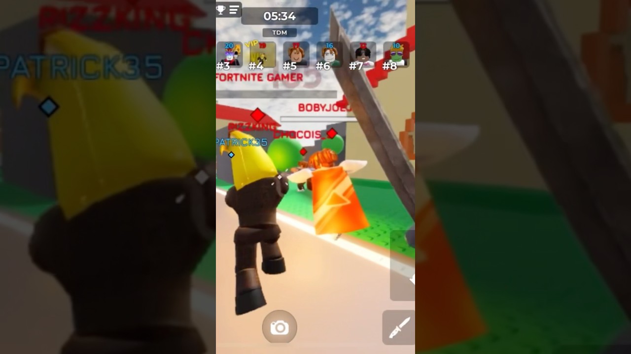 Получил их всех с помощью НОВОГО БЛИЖНЕГО БОЯ в Gunfight Arena Roblox.