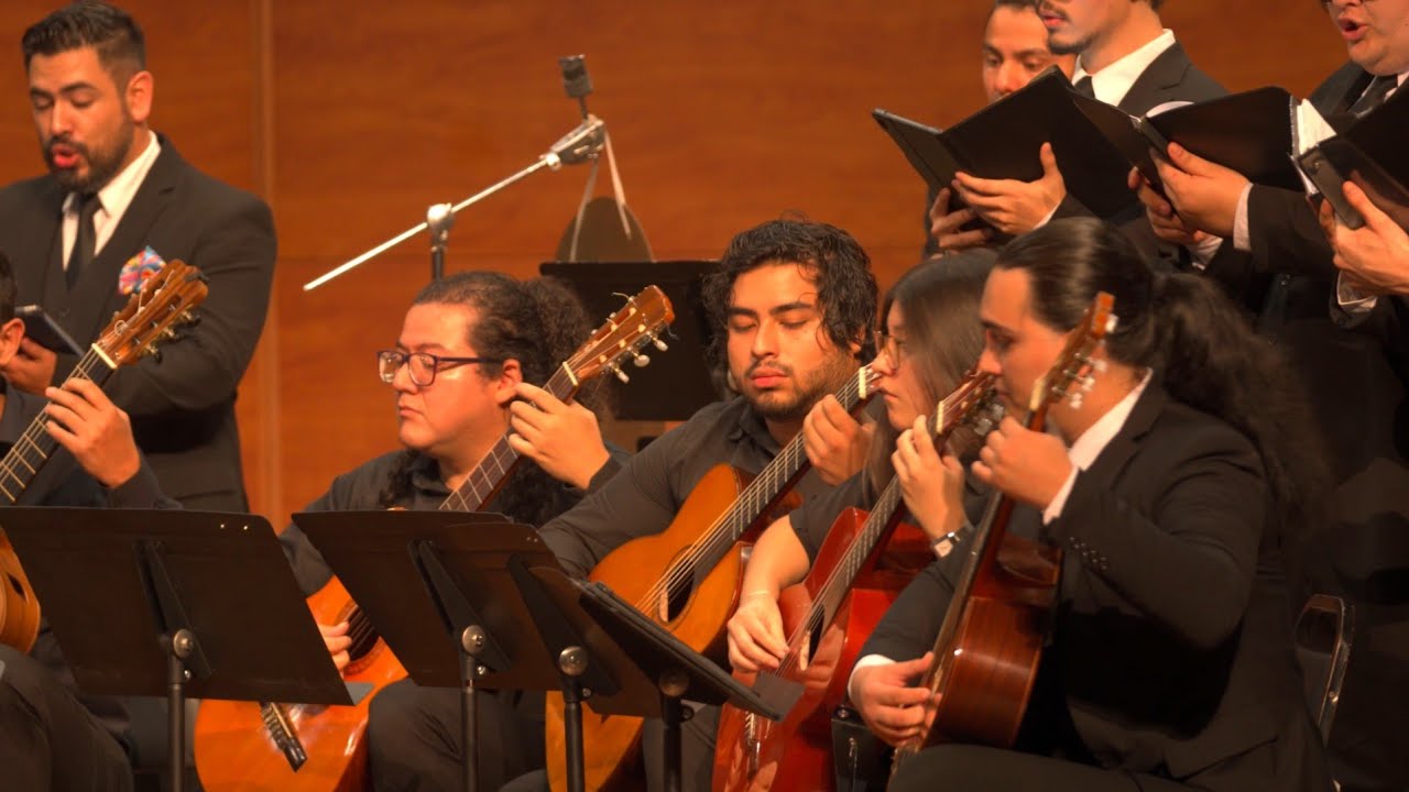 Coro Intermezzo: Kyrie Eleison en Dos Impresiones - Marvin Camacho | 25 Aniversario 