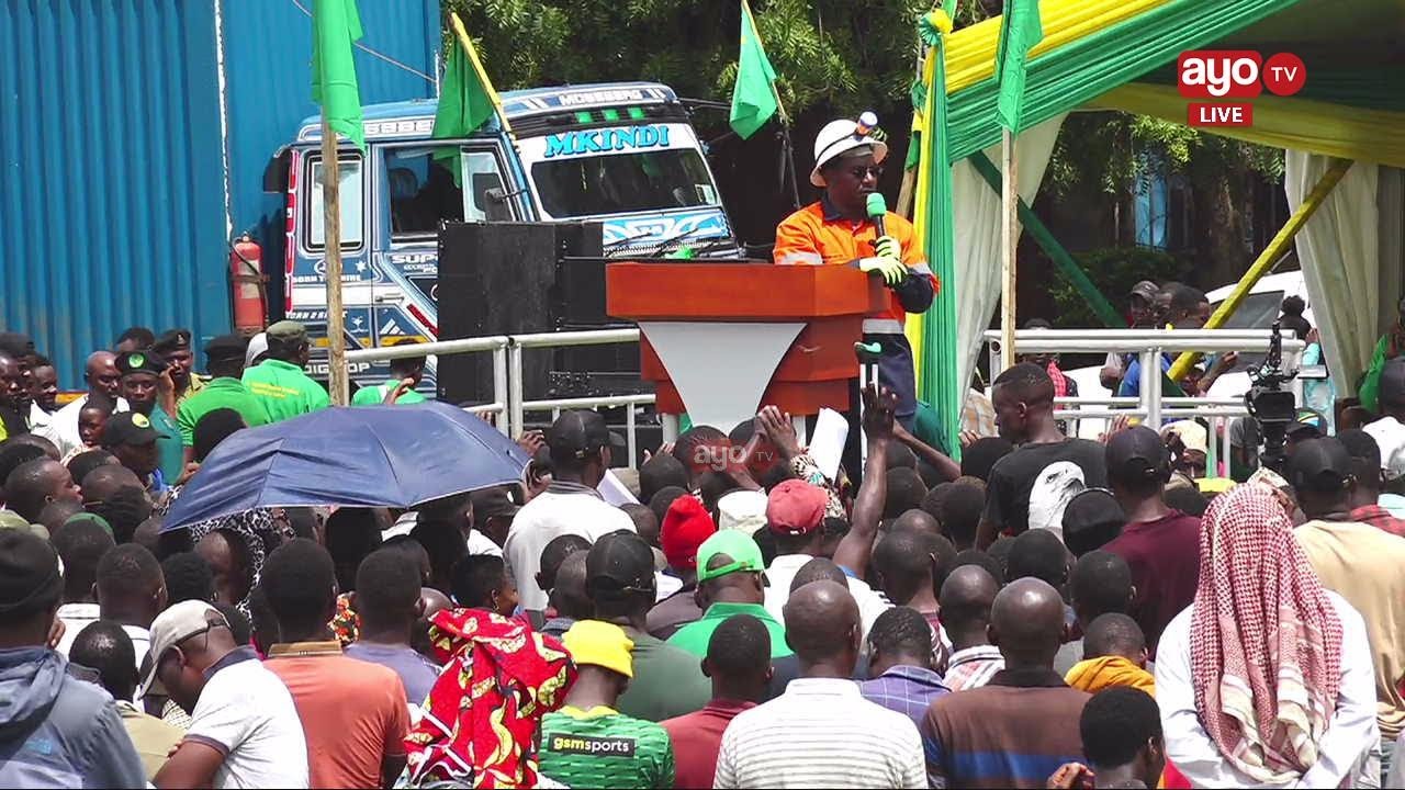 #LIVE: MAKONDA ANASIKILIZA KERO ZA WANAKAHAMA SHINYANGA