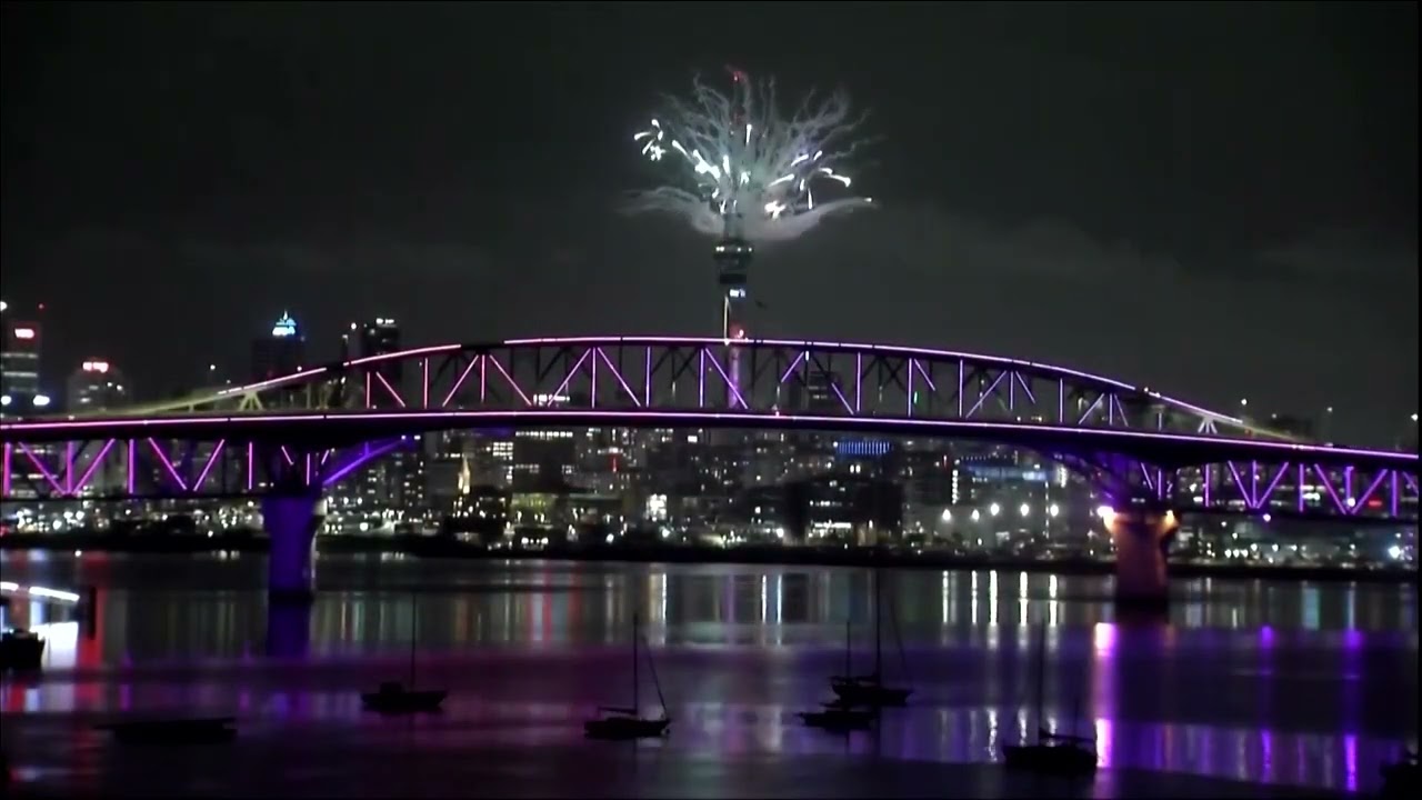New Zealand welcomes 2026 with Sky Tower fireworks display | REUTERS