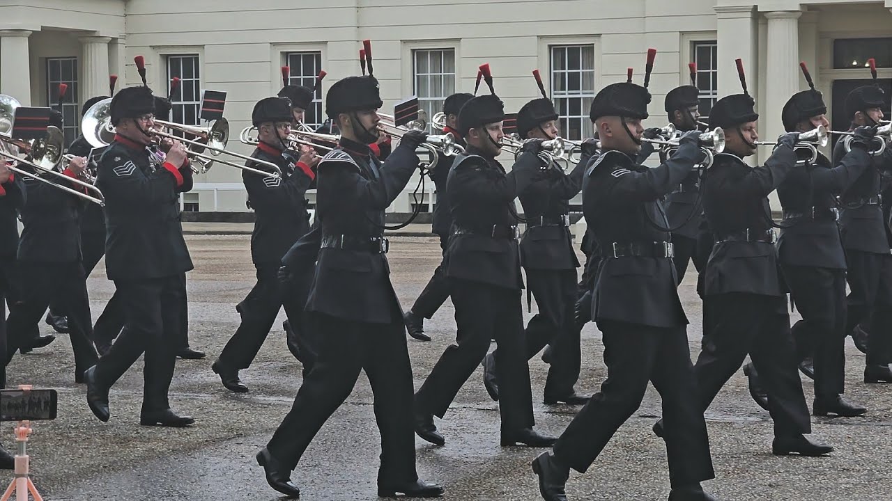 Superb Band and Bugles of The Rifles