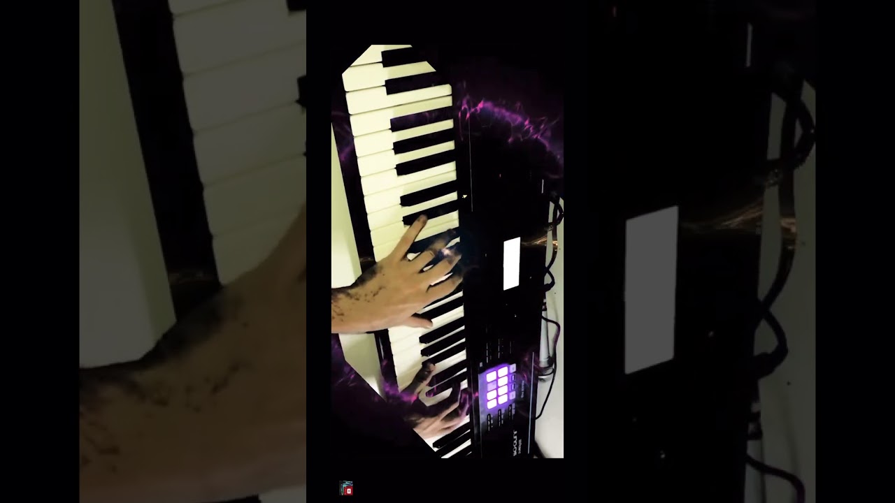 This is not guitar, it&rsquo;s CLAVINET with Chorus (really bright! 🤩) #shorts