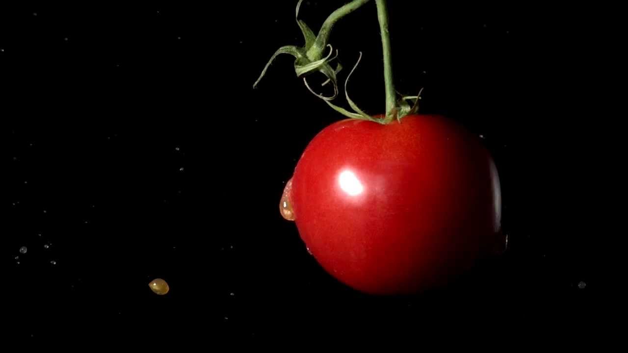 Tomato Shot with Air Gun Filmed on Phantom Flex at 5000fps