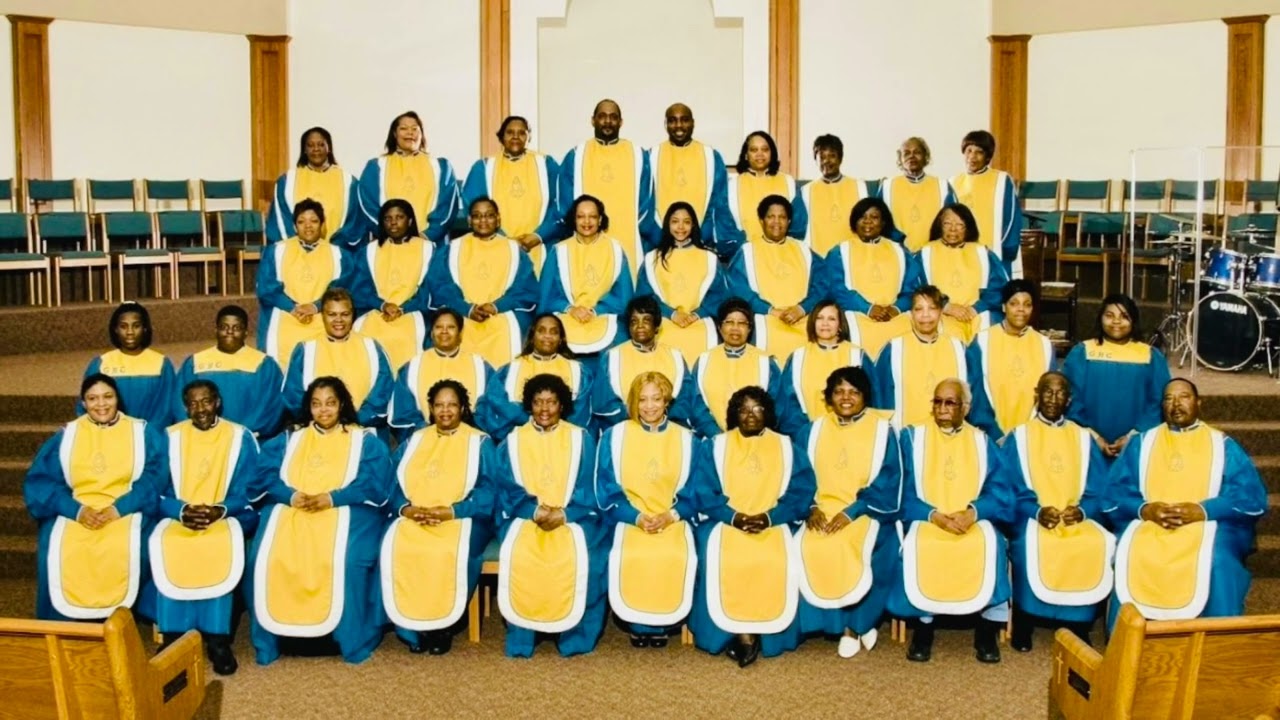 Greater Barbour's Chapel Baptist Church Mass Choir - Wind Beneath My Wing/I Believe I Can Fly