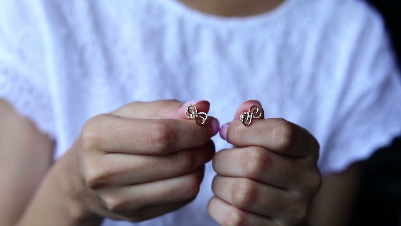 Diamond and Gold Twin Infinity Stud Earring