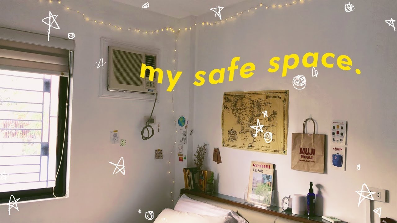 artsy room tour no one asked for 🌈✨ (small, cozy)