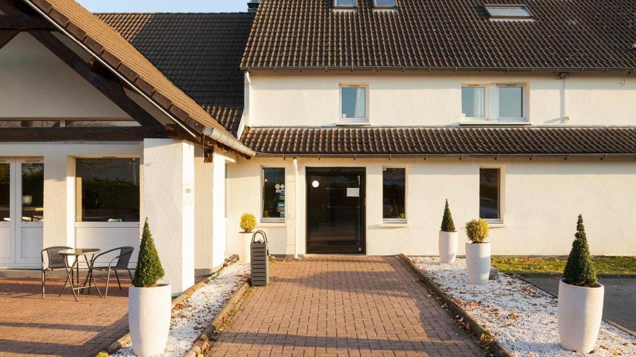 Comfort Hotel Amiens Nord, Amiens, France