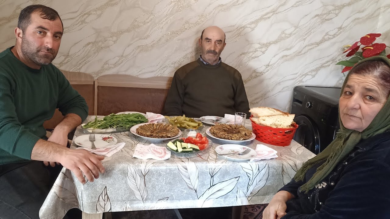 Bu gün Aylem üçün tavada hamsi hazrladm.