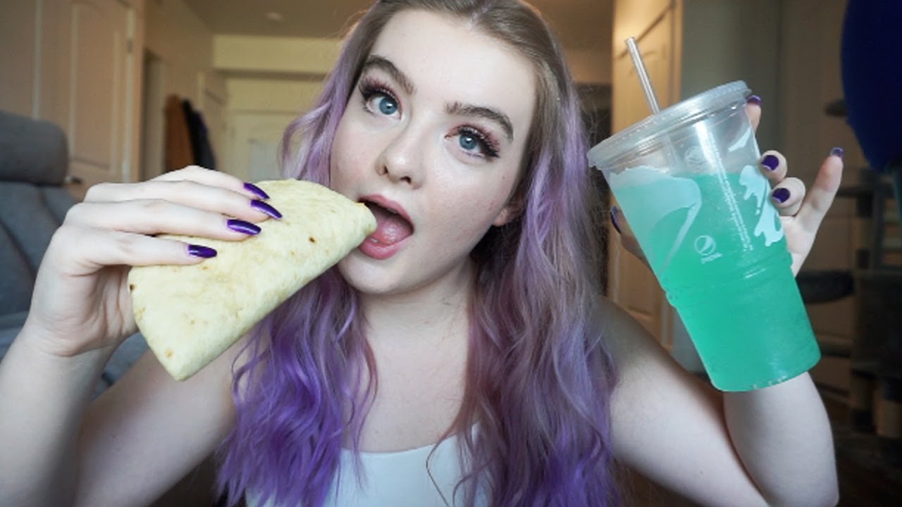 ASMR Taco Bell Mukbang! (finally)