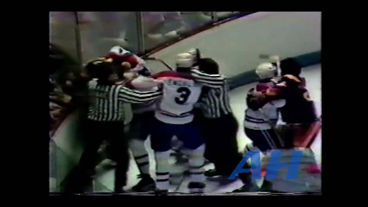 NHL Mar. 21, 1981 Montreal Canadiens v Vancouver Canucks (R) Guy Lapointe v Dave Williams