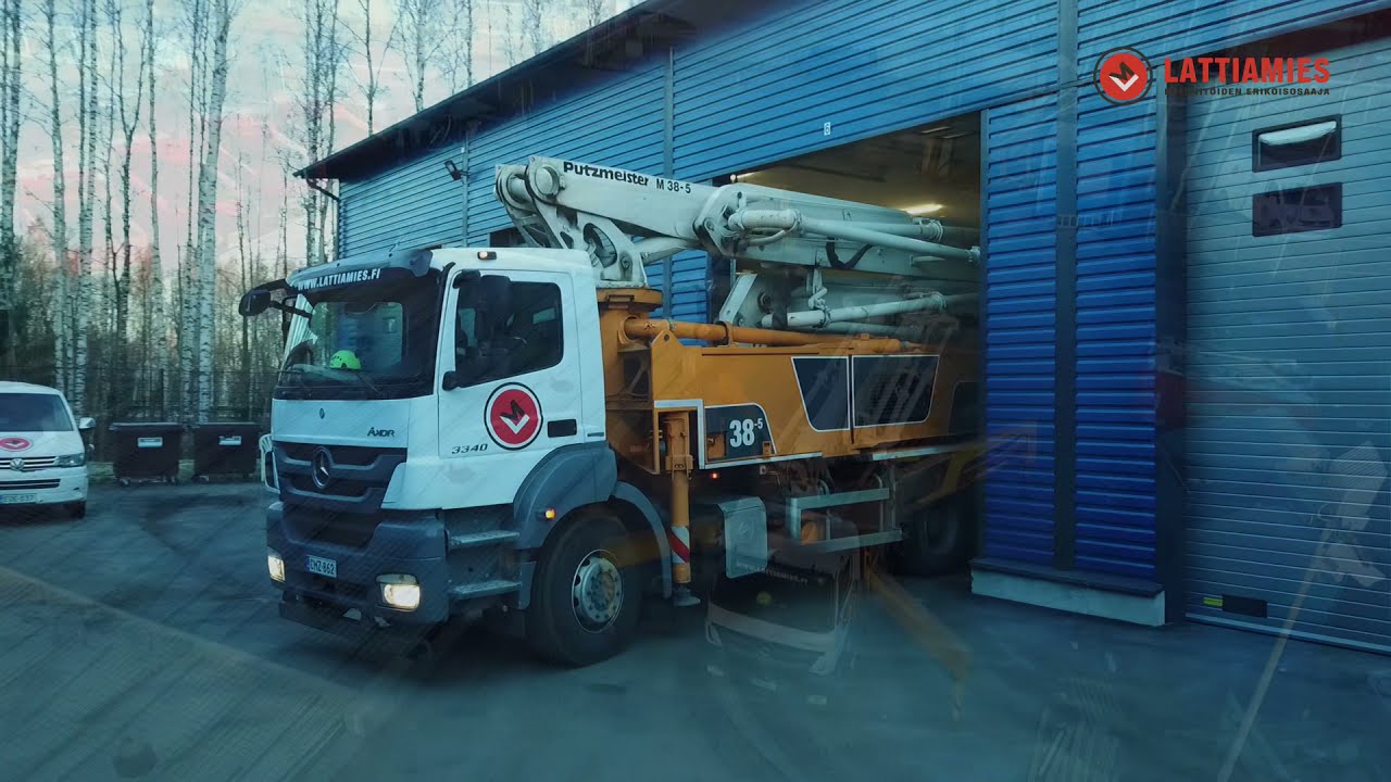 Hallin lattiavalu Helsinki 30.4.2021 Konepinta ja kuivasirote