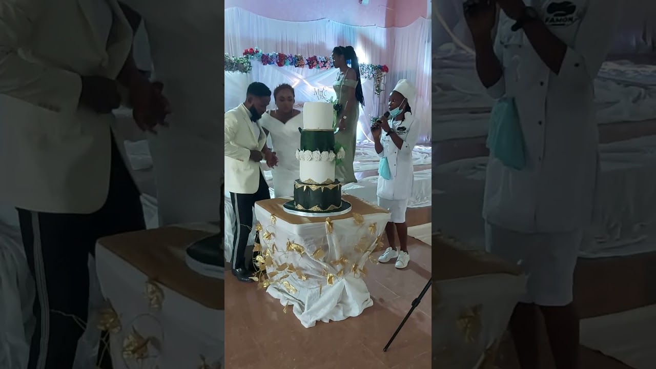 cake presentation  on a different  level.#bakerinekpoma #eventmanagerinekpoma #cakepresentation
