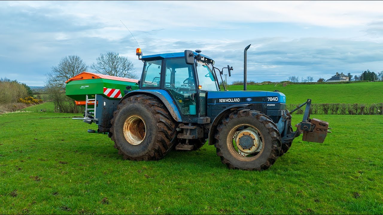 Fertiliser Spreading | New Holland 7840 & Amazone Profis 3200 | Goldplough Farms