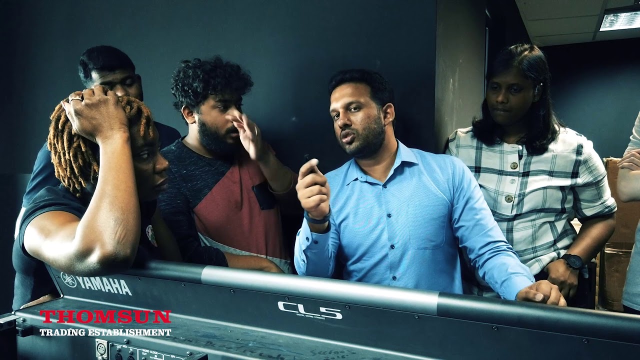 Thomsun - Live Sound Training at S.A.E Dubai.