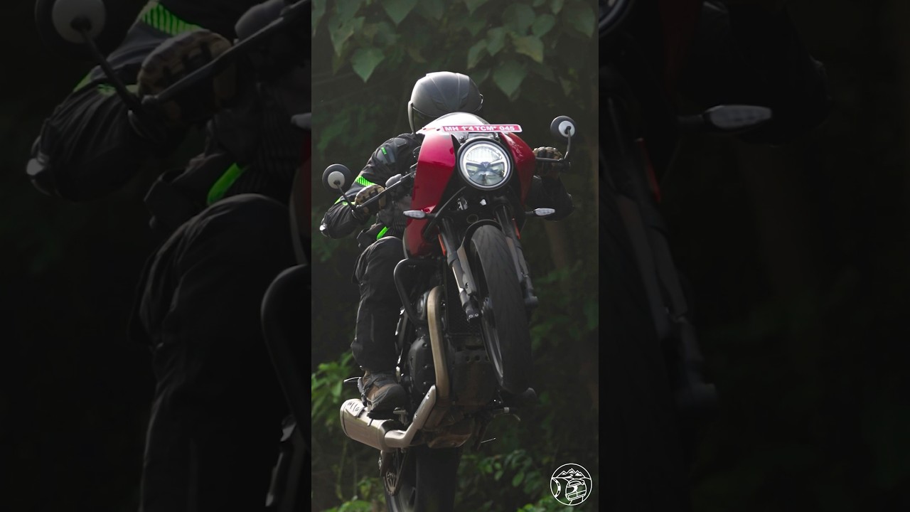 Triumph Thruxton 400 Review - Now Showing | Sagar Sheldekar Official