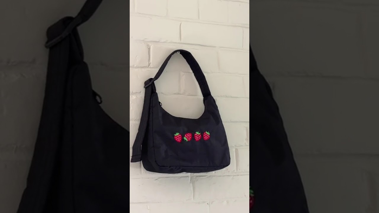 I heard strawberries are the go to fruit for the summer #Shorts #tekoop_bags