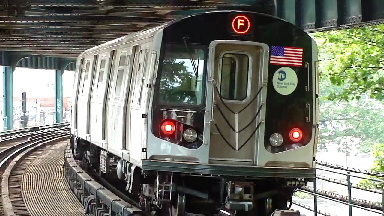 MTA New York City Subway : Coney Island Bound R160B F Train 9148-9157 @ West 8th Street